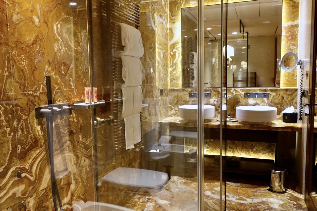 Palazzo Venart Luxury Hotel, bathroom of Lord Byron Deluxe Suite