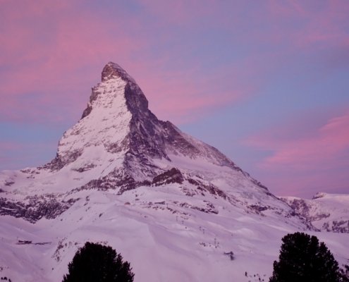 Matterhorn peak Zermatt/Switzerland - guide to visiting Switzerland