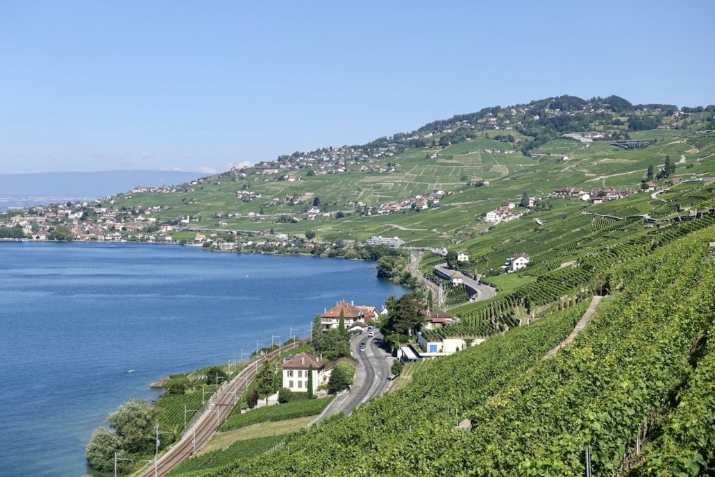 Lavaux wine region Lake Geneva/Switzerland - guide to visiting Switzerland