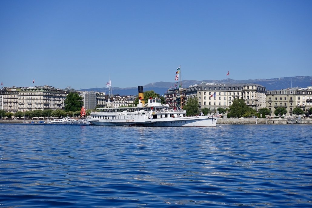 2 high-end accommodations in Geneva