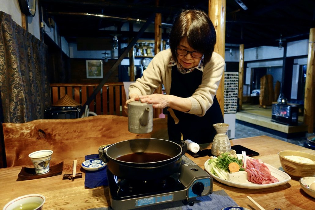 Takimi Onsen Inn Nagiso Kiso Valley Japan: sukiyaki dinner
