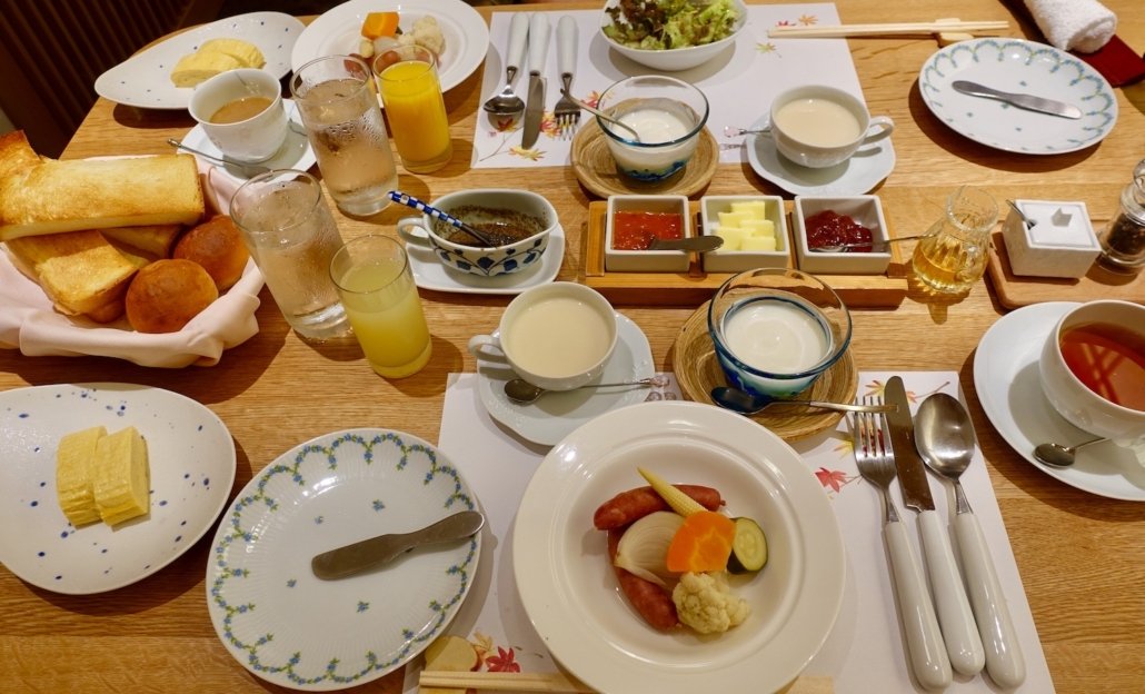 western breakfast at Honjin Hiranoya Kachoan in Takayama