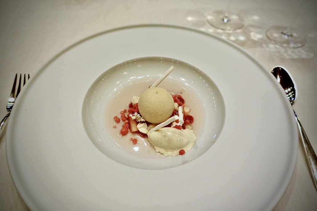 dessert course at gourmet Hotel Mammertsberg/Switzerland