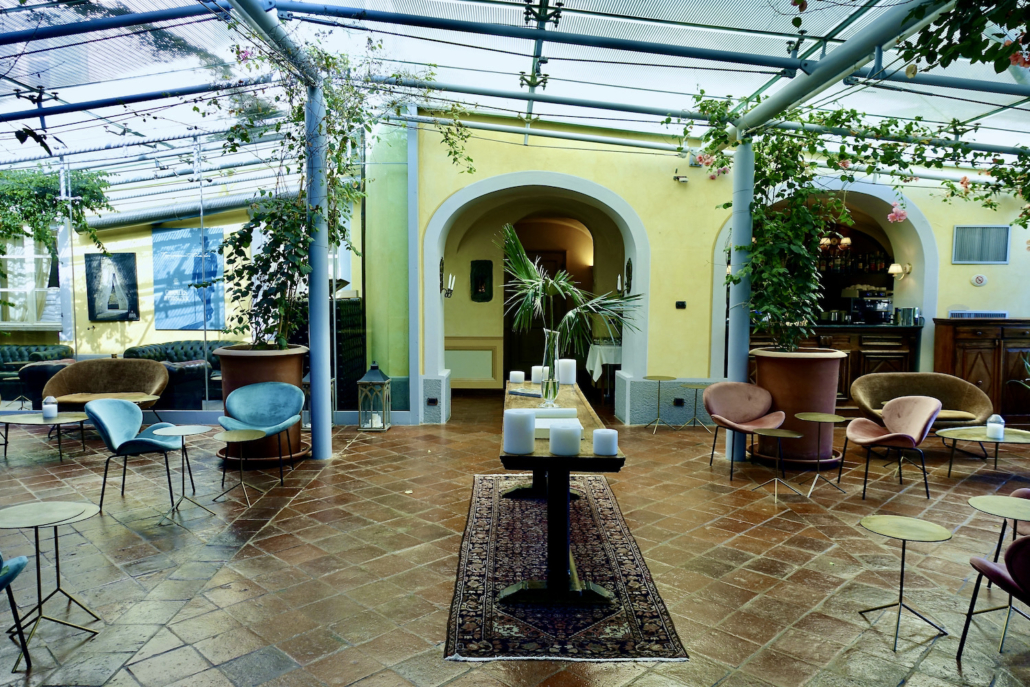 Hemingway Bar at hotel Relais San Maurizio Piedmont, Italy