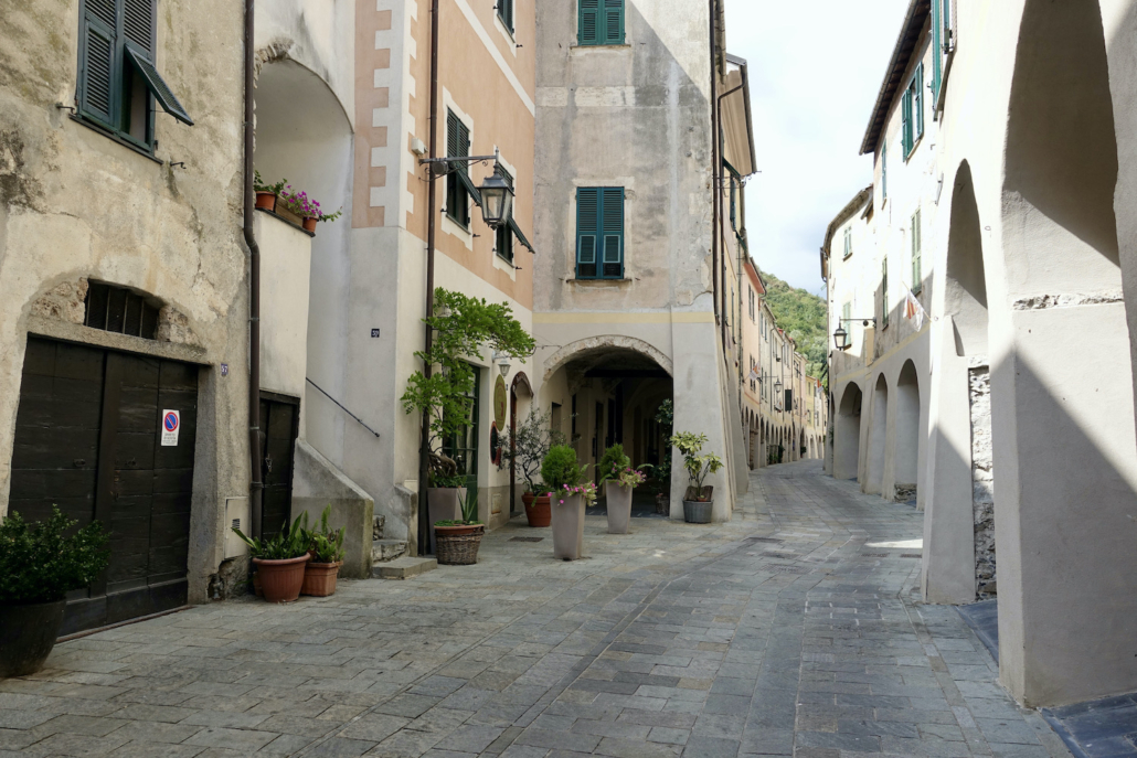 Zuccarello west Liguria, Italy - what to do around Alassio