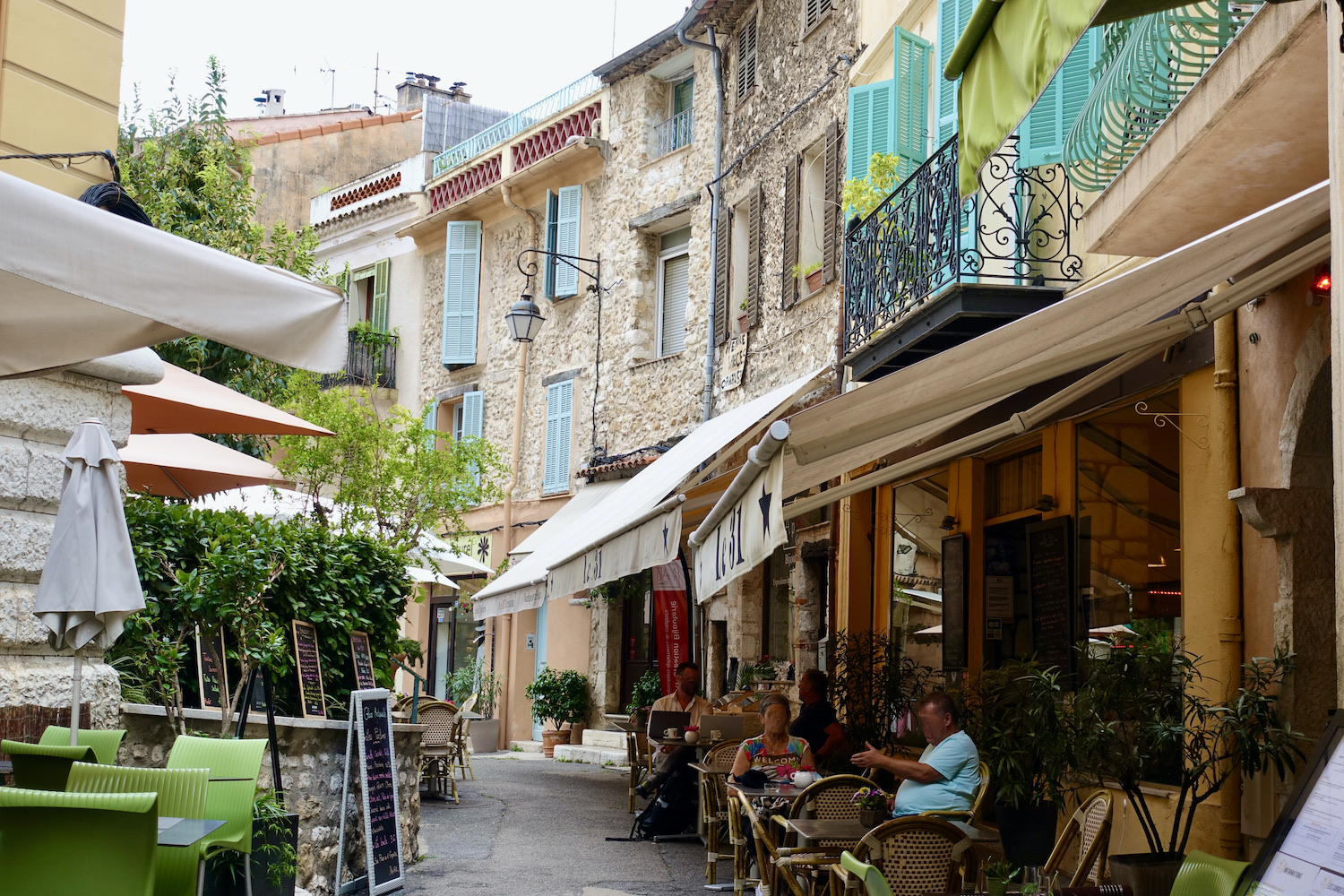 walks in the French Riviera: Vence 