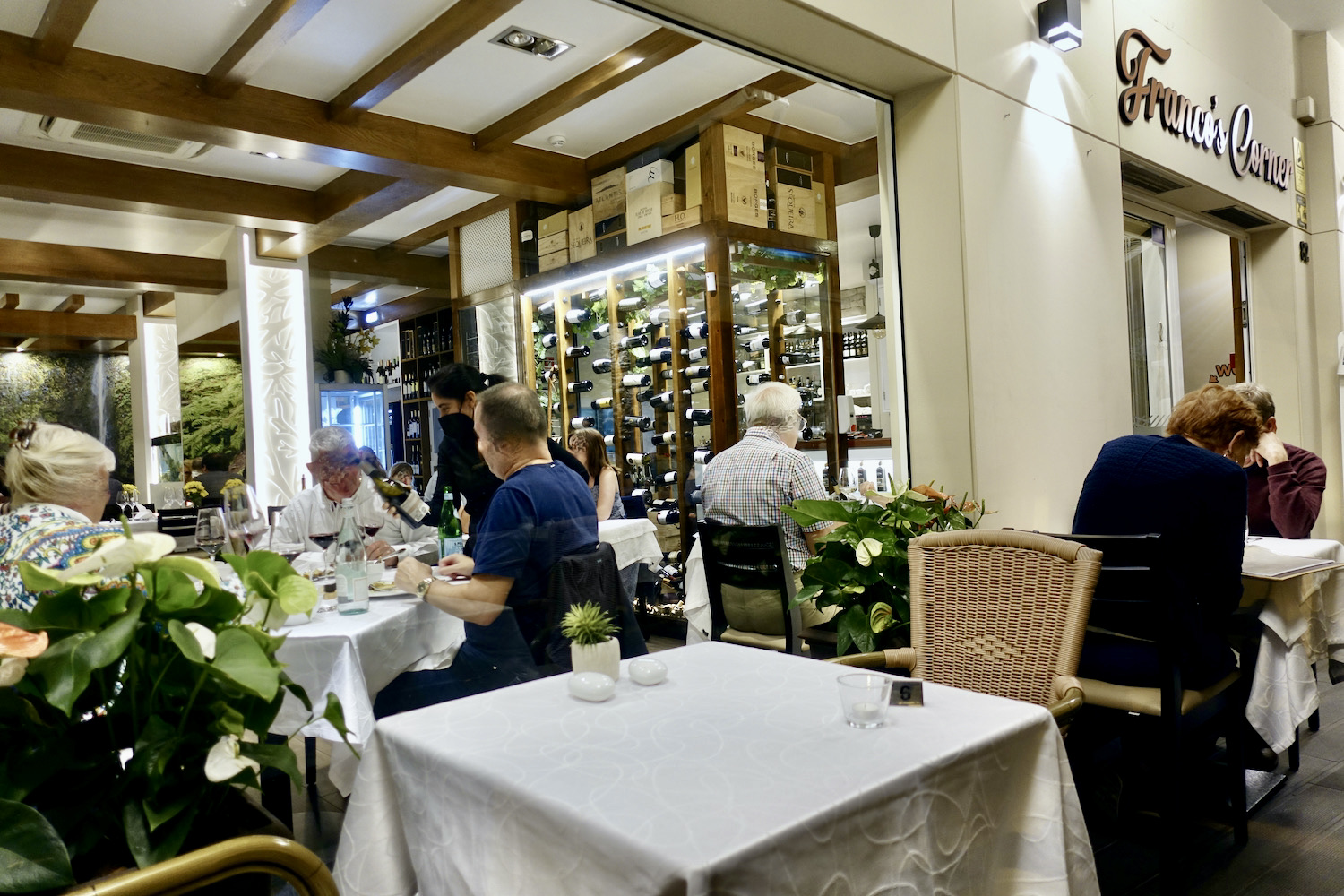 fine dining in Madeira: Franco's Corner