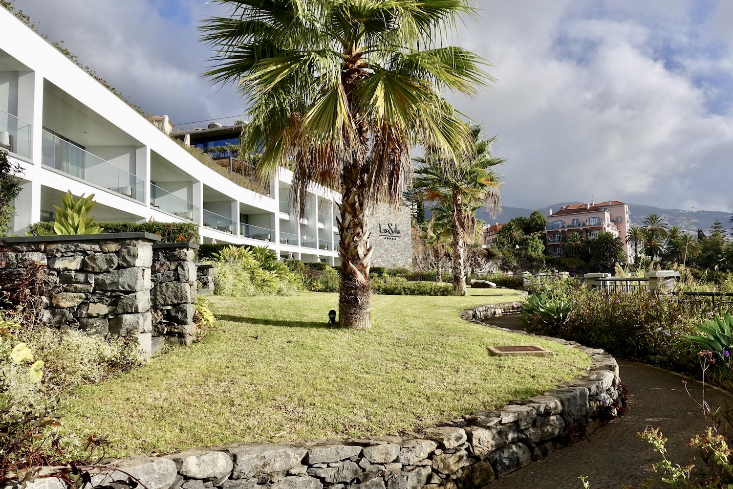 Les Suites at The Cliff Bay & Reid's Palace, 2 of the best luxury hotels in Madeira