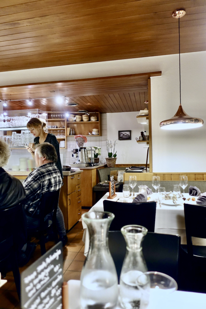 Restaurant Zollhaus Verena Olten Switzerland - host Sandra Müller