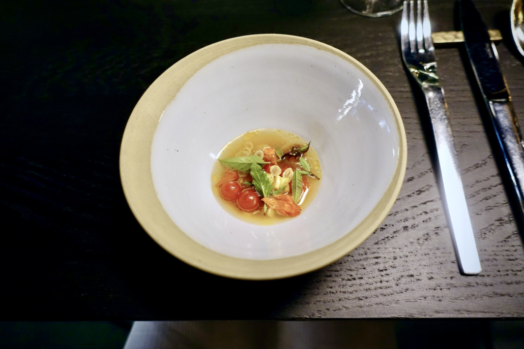 Michelin starred Restaurant FIEF Paris: tomato