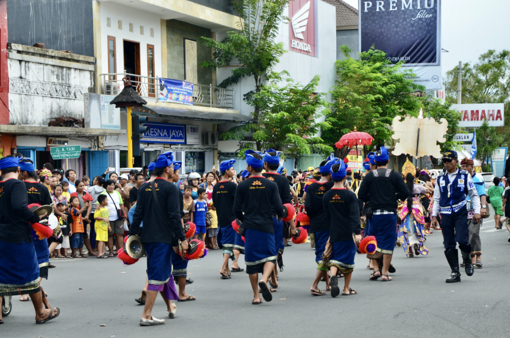 Balinese procession north Bali