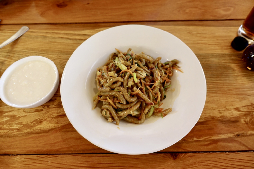 Buthanese cuisine: buckwheat noodles - Bhutan travel guide