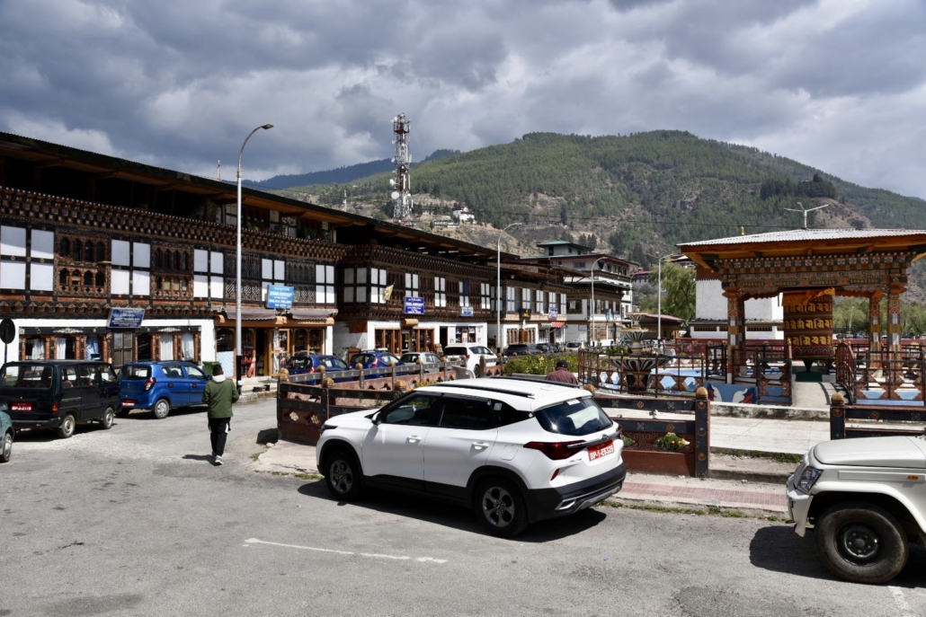 Paro Valley Bhutan: Paro town 