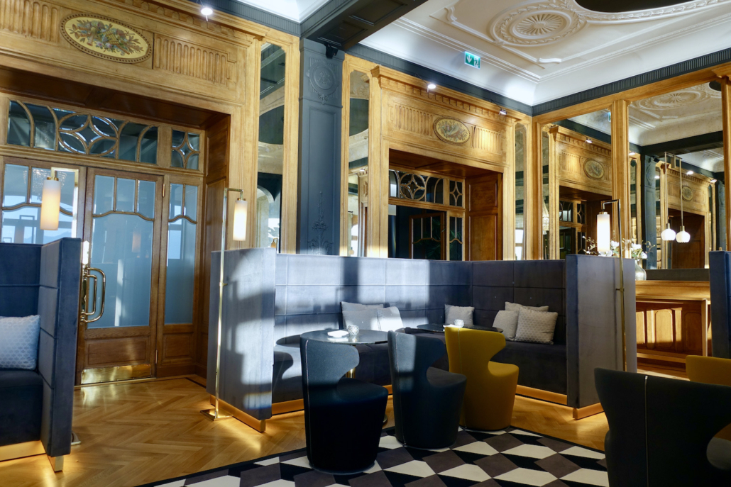 Lounge-Bar at Maison Décotterd Glion-Montreux/Switzerland - Michelin starred restaurants Montreux