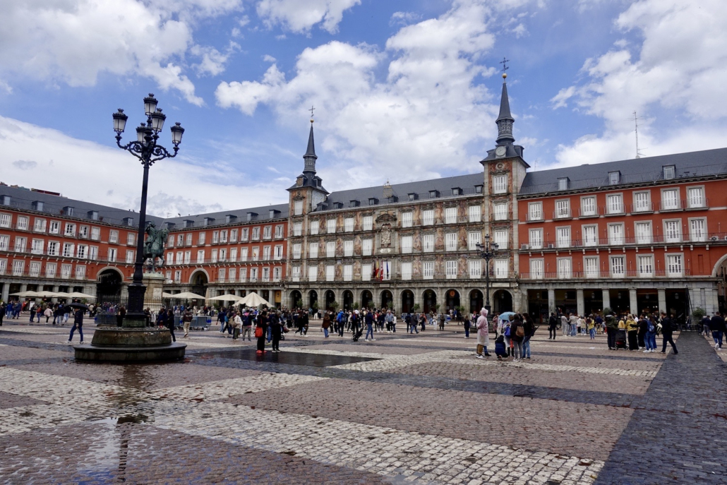Plaza Mayor Madrid/Spain Plaza Mayor Madrid/Spain