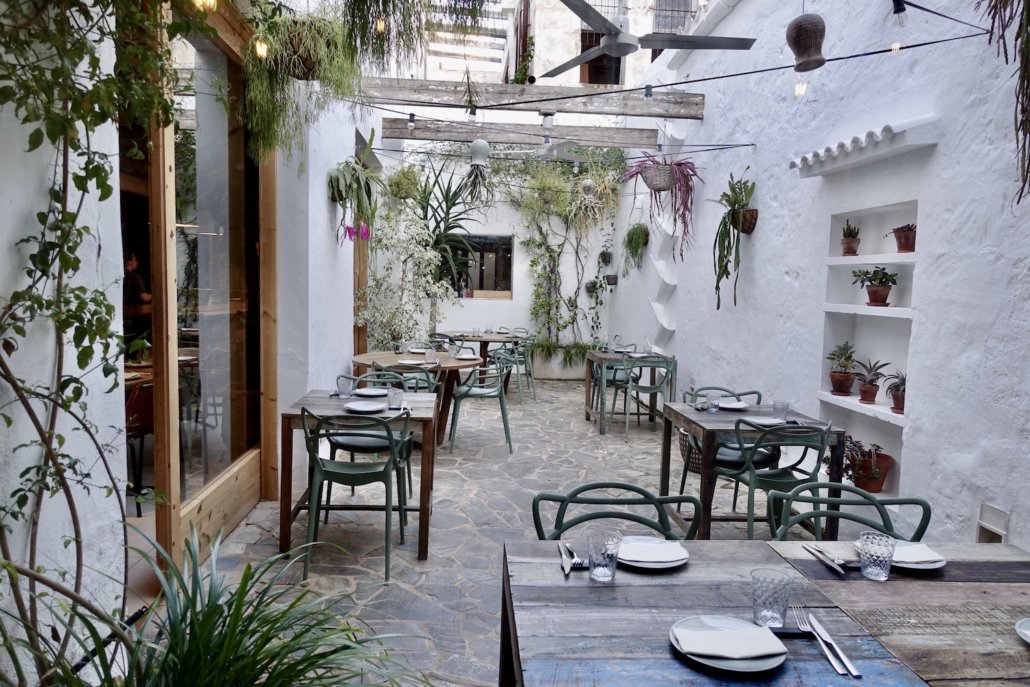 Restaurant Katu by Smoix Menorca, Balearic Islands/Spain - best fine-dining restaurants Menorca