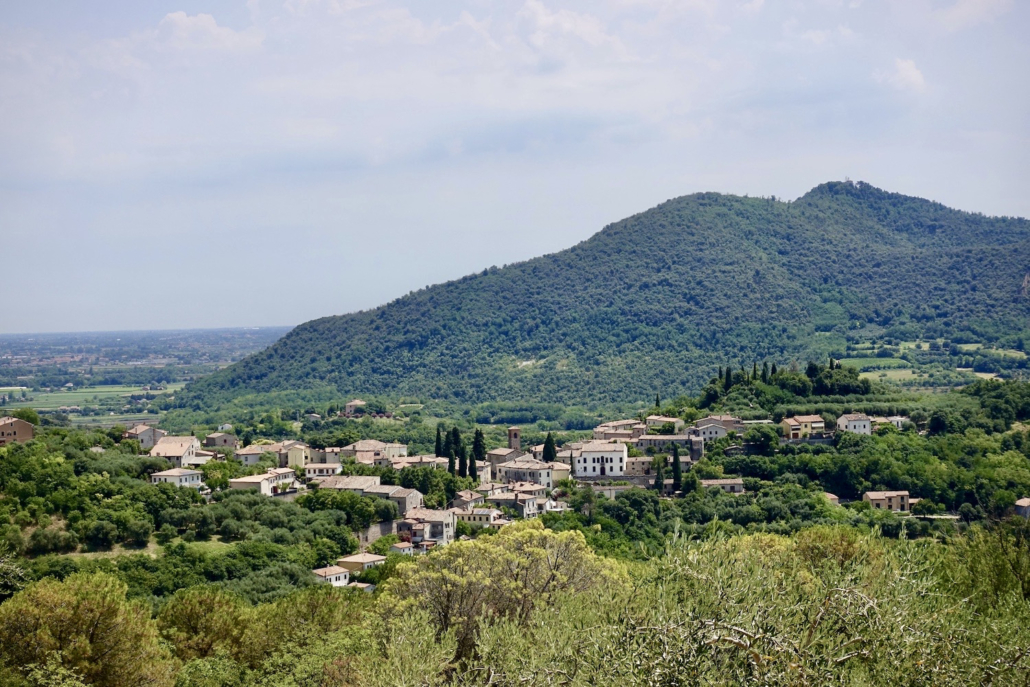 Arquà Petrarca Veneto/Italy Arquà Petrarca Veneto/Italy - Veneto itinerary