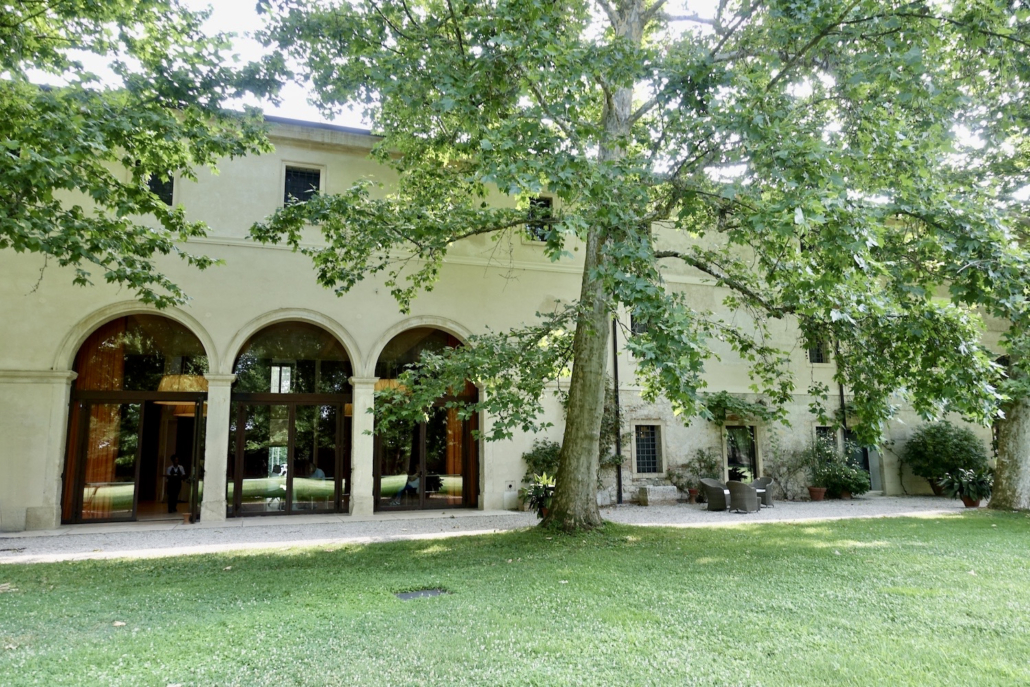 Hotel La Barchessa di Villa Pisani Vicenza countryside, Veneto/Italy Hotel La Barchessa di Villa Pisani Vicenza countryside, Veneto/Italy - best luxury hotel Viczena