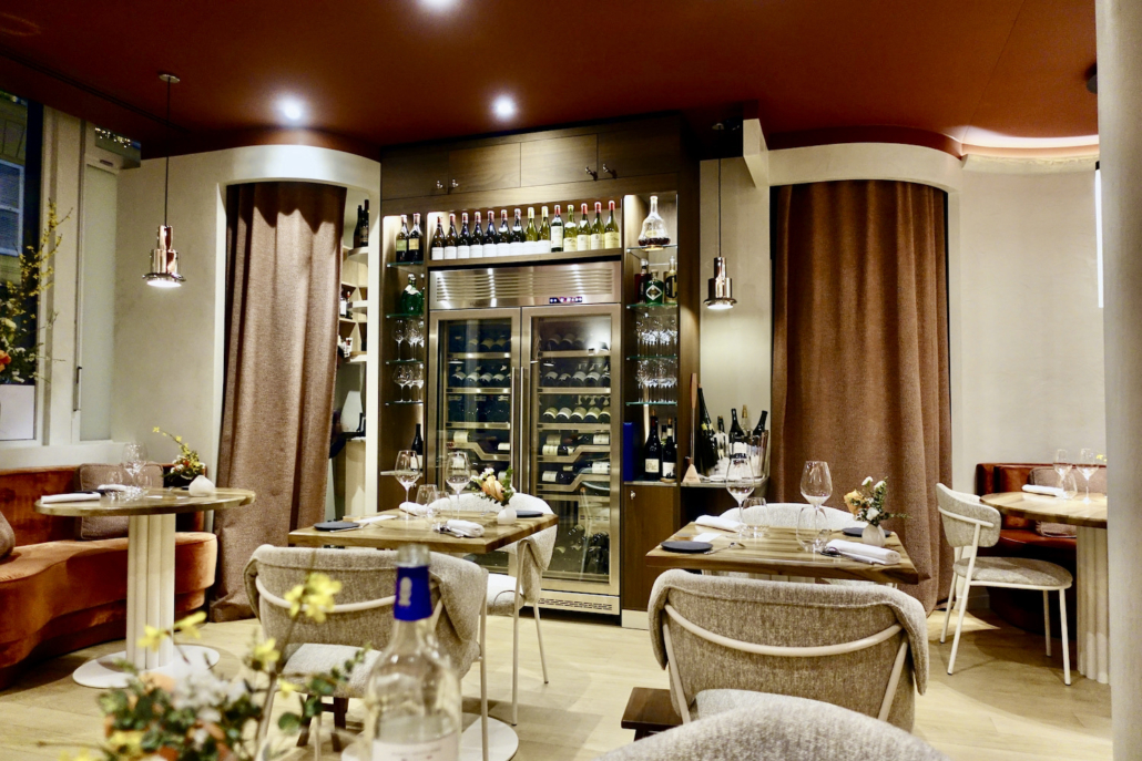 Restaurant "H" Paris Restaurant "H" Paris - best Marais restaurants