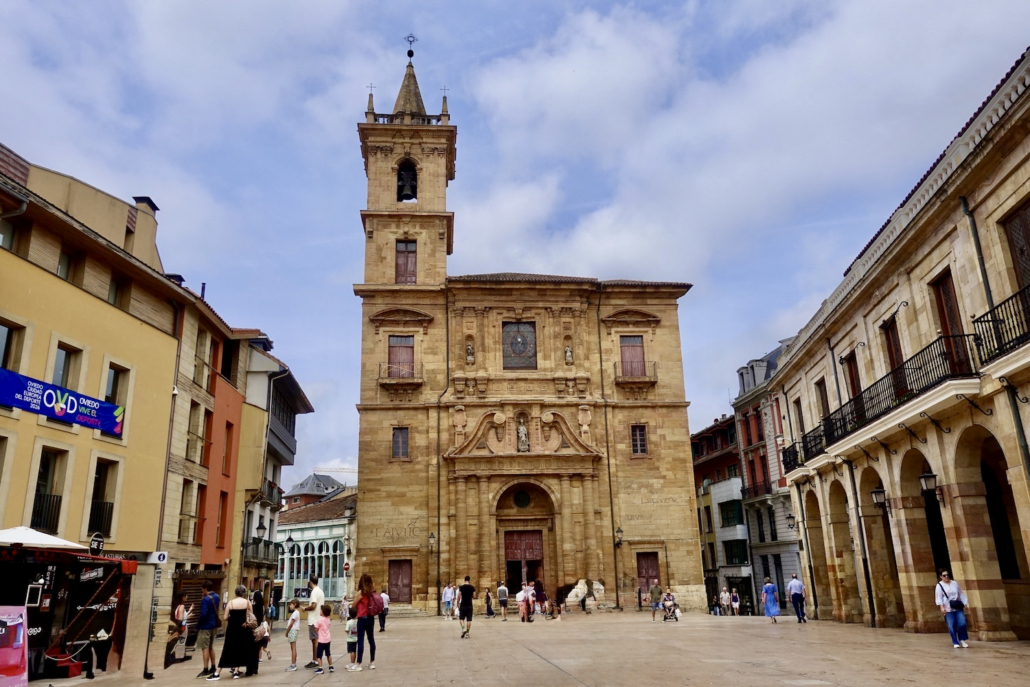 Ovieodo, Asturias/Spain Oviedo, Asturias/Spain - itinerary northern Spain