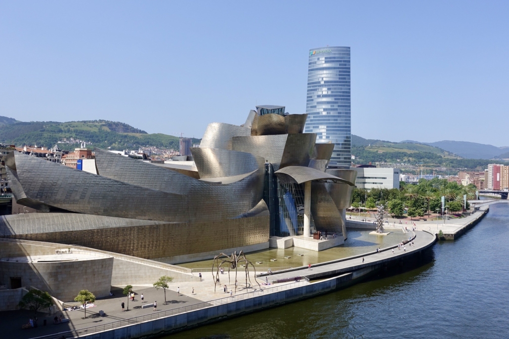 Guggenheim Museum Bilbao/Spain Guggenheim Museum Bilbao/Spain - itinerary northern Spain